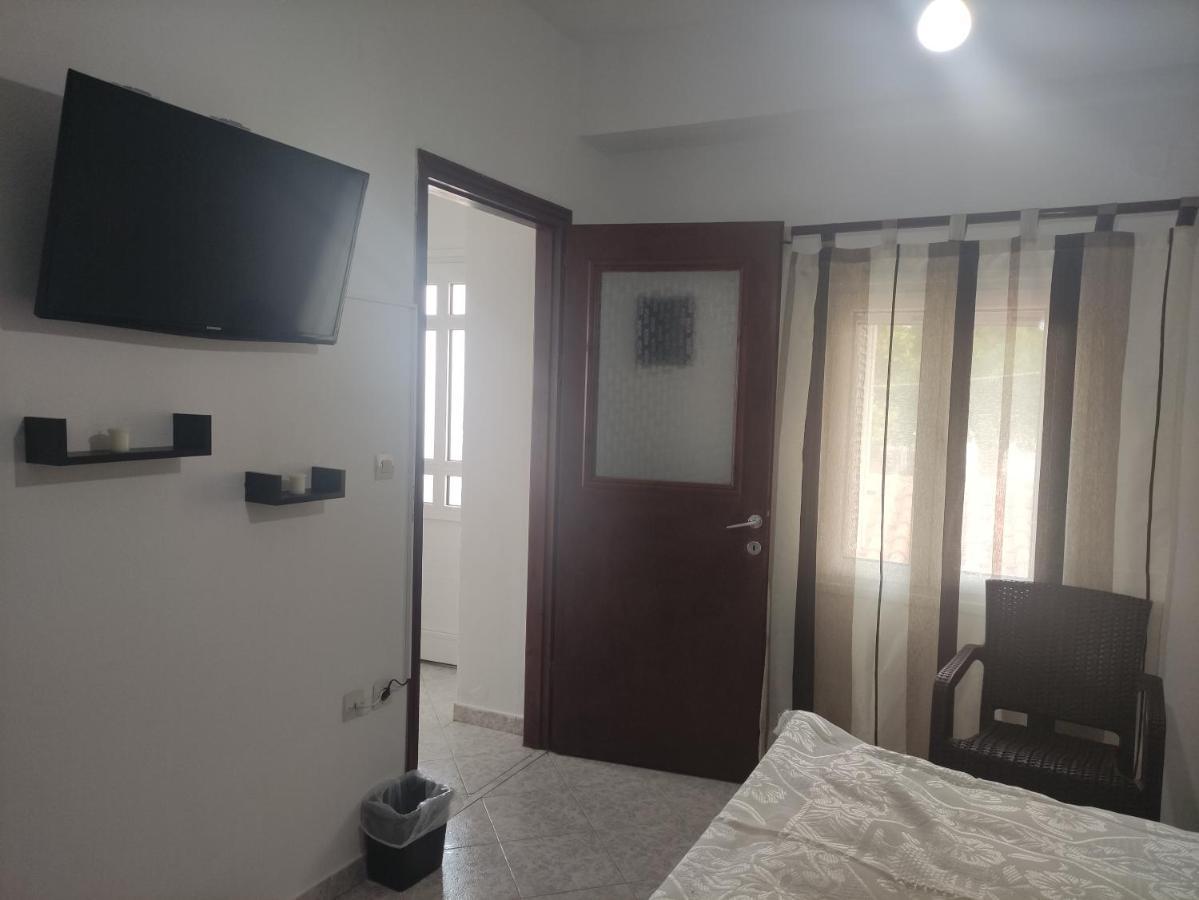 Despoina Seaside Apartment Ágios Konstantínos Buitenkant foto